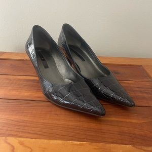 Bandolino Navy Blue Patent Leather Shoes